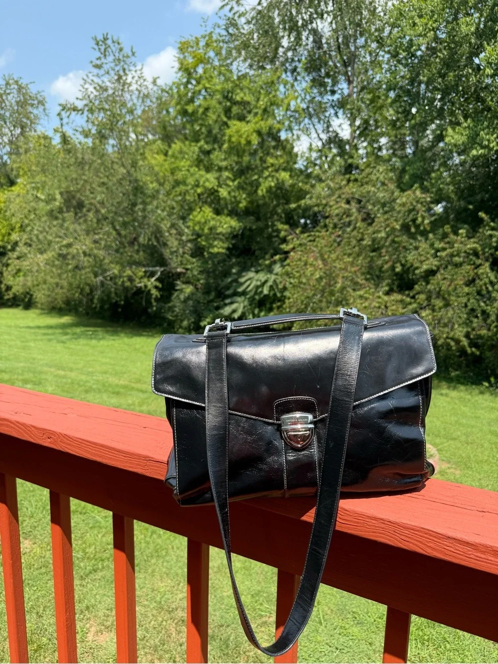 Vintage Antonio Melani black, leather briefcase bag satchel computer bag